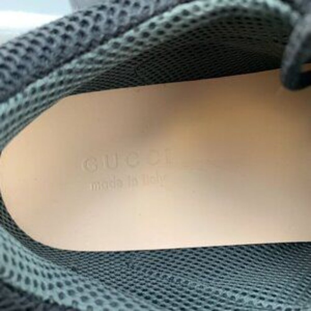 NIB Authentic Gucci Flashtrek sneakers In Black - Picture 13 of 14